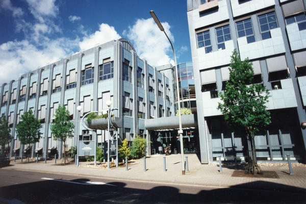 Landratsamt Front