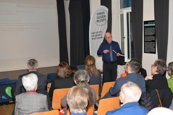 Prof. Dr. Rixecker
