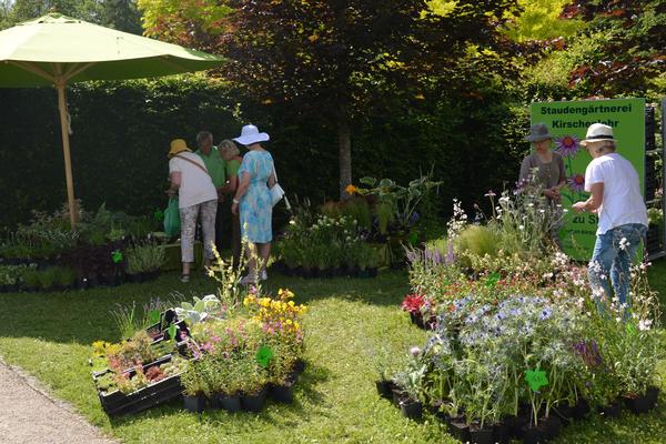 Ein Garten- und Genussmarkt lädt am 12. Mai die Besucher zum Flanieren ein