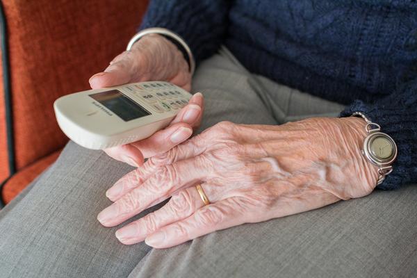 Ehrenamtsb&ouml;rse richtet eine Vermittlungsplattform f&uuml;r Einkaufshilfen und Hilfen f&uuml;r sonstige Besorgungen f&uuml;r Menschen aus Risikogruppen ein.