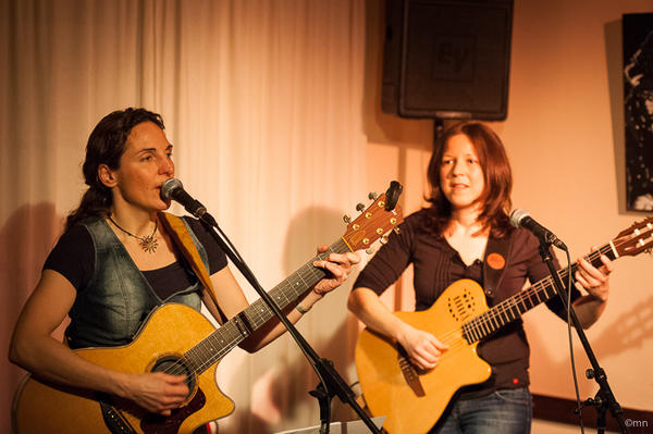 Das Duo SoLexx tritt am 25. September im Garten der Sinne auf.