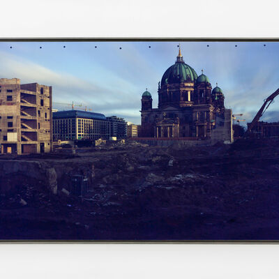 Schlossplatz Berlin Farbe