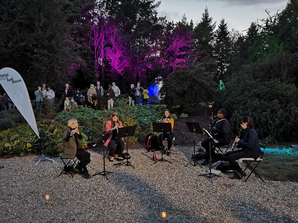 Das Bl&auml;serquintett der Hochschule f&uuml;r Musik Saar am Samstagabend im Garten der Sinne