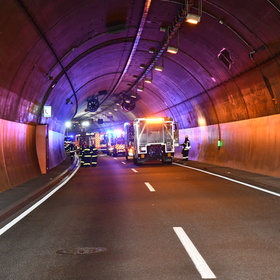 Großübung im Pellinger Tunnel