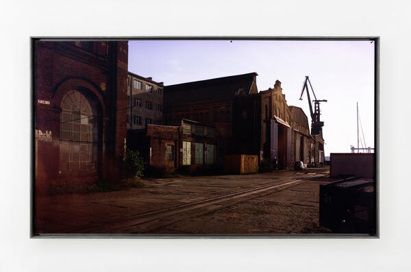 Gel&auml;nde der ehemaligen Werft, Danzig, 2013, 124 x 217,7 cm, unikales Direktpositiv, Color
