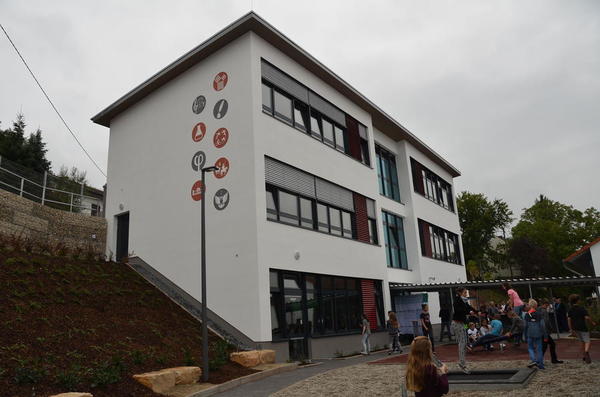 Das neue Schulgeb&auml;ude am Gymnasium am Stefansberg