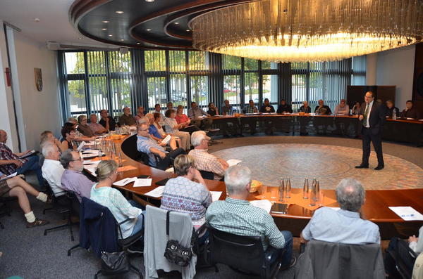 Gro&szlig;es Interesse an der Kassenf&uuml;hrung
