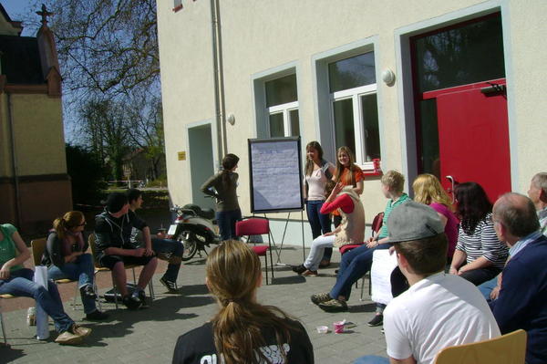 Argumentationstraining gegen Stammtischparolen