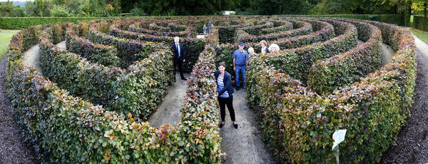 Einweihung des neuen Labyrinthes im Merziger Garten der Sinne.Foto: Rolf Ruppenthal/ 26. Sept. 2017