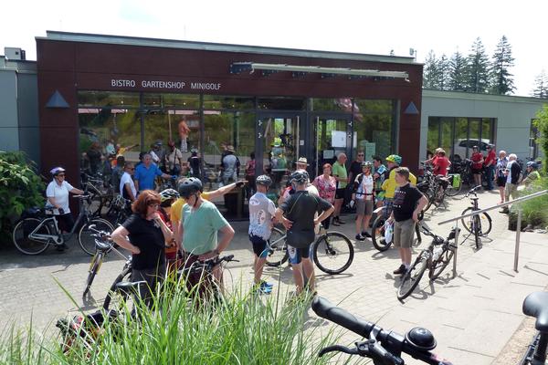 Start der Aktion Stadtradeln in Losheim mit rund 50 Fahrradfans. Foto: Gemeinde Losheim am See